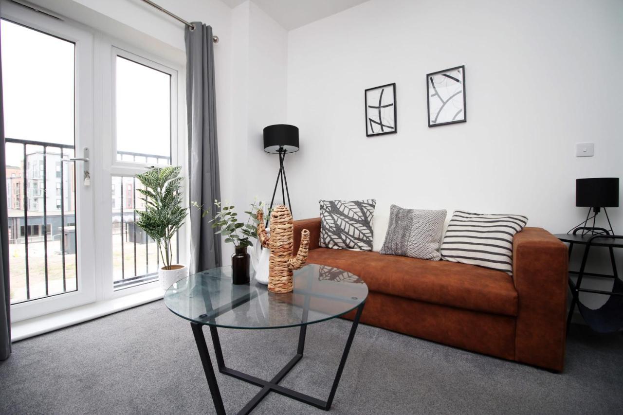 Beachview By Mia Living Close To Beach, Free Parking, Modern 2 Bedroom Apartment Barry Esterno foto