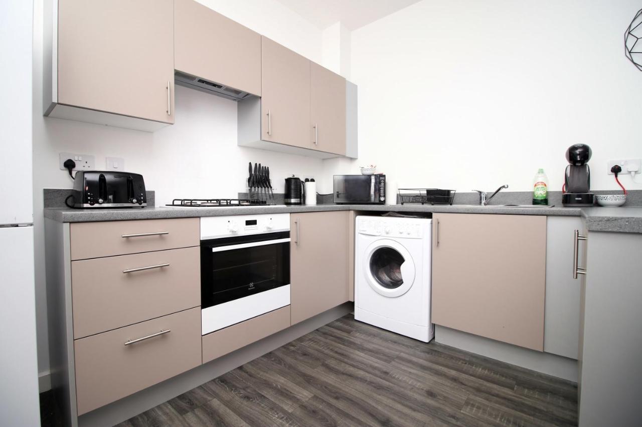 Beachview By Mia Living Close To Beach, Free Parking, Modern 2 Bedroom Apartment Barry Esterno foto